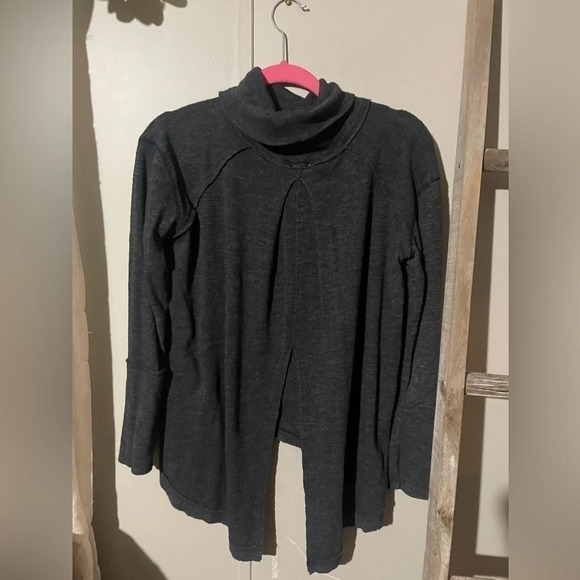 We the Free Turtle Neck Open Back Top Dark Gray Color - Picture 4 of 8